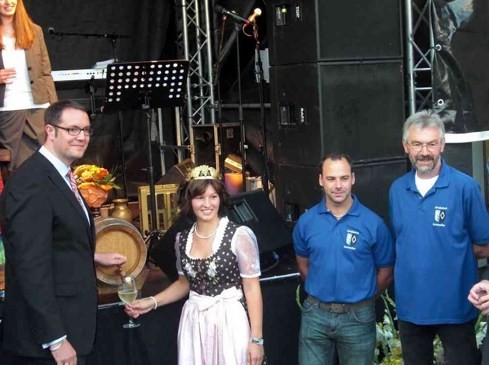 6. August 2010 - Weinfest der Freundschaft<br>Eröffnung